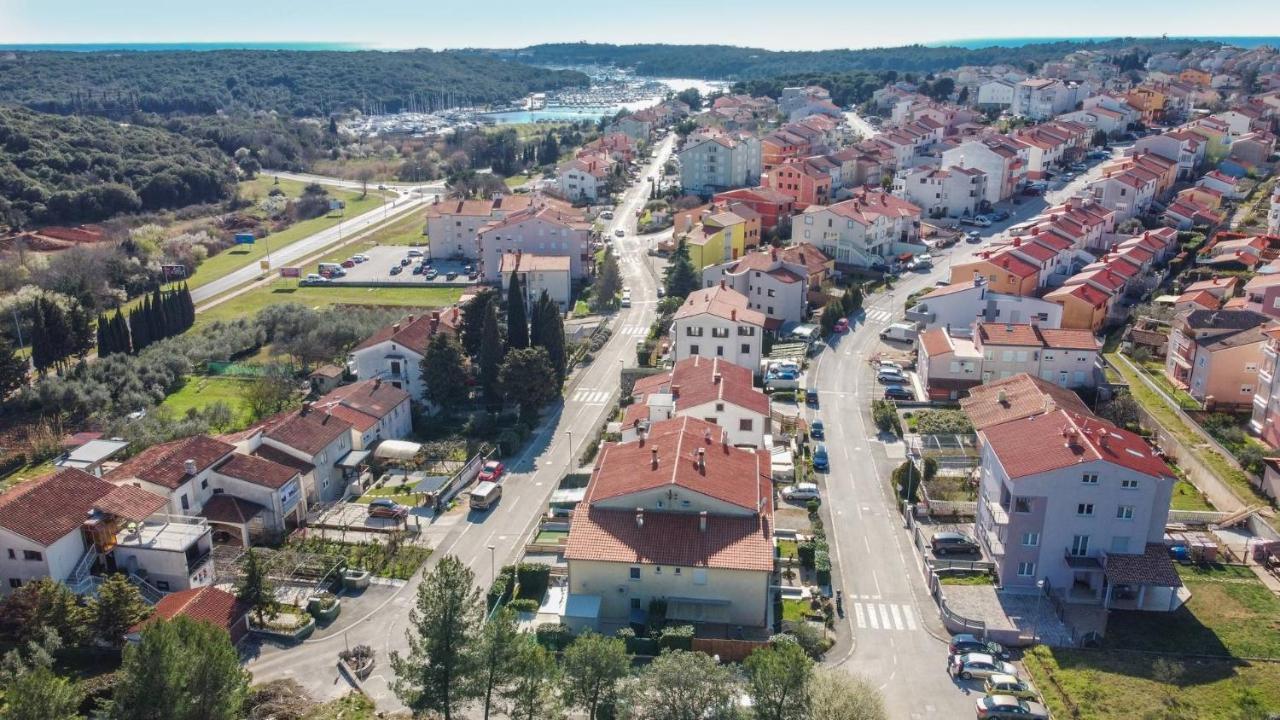 Apartment Malu Pula Buitenkant foto