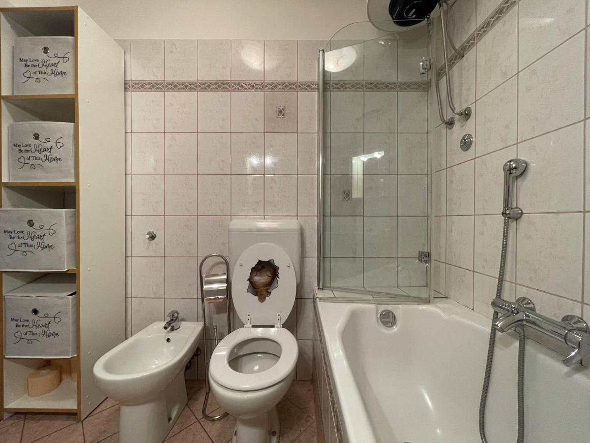 Apartment Malu Pula Buitenkant foto